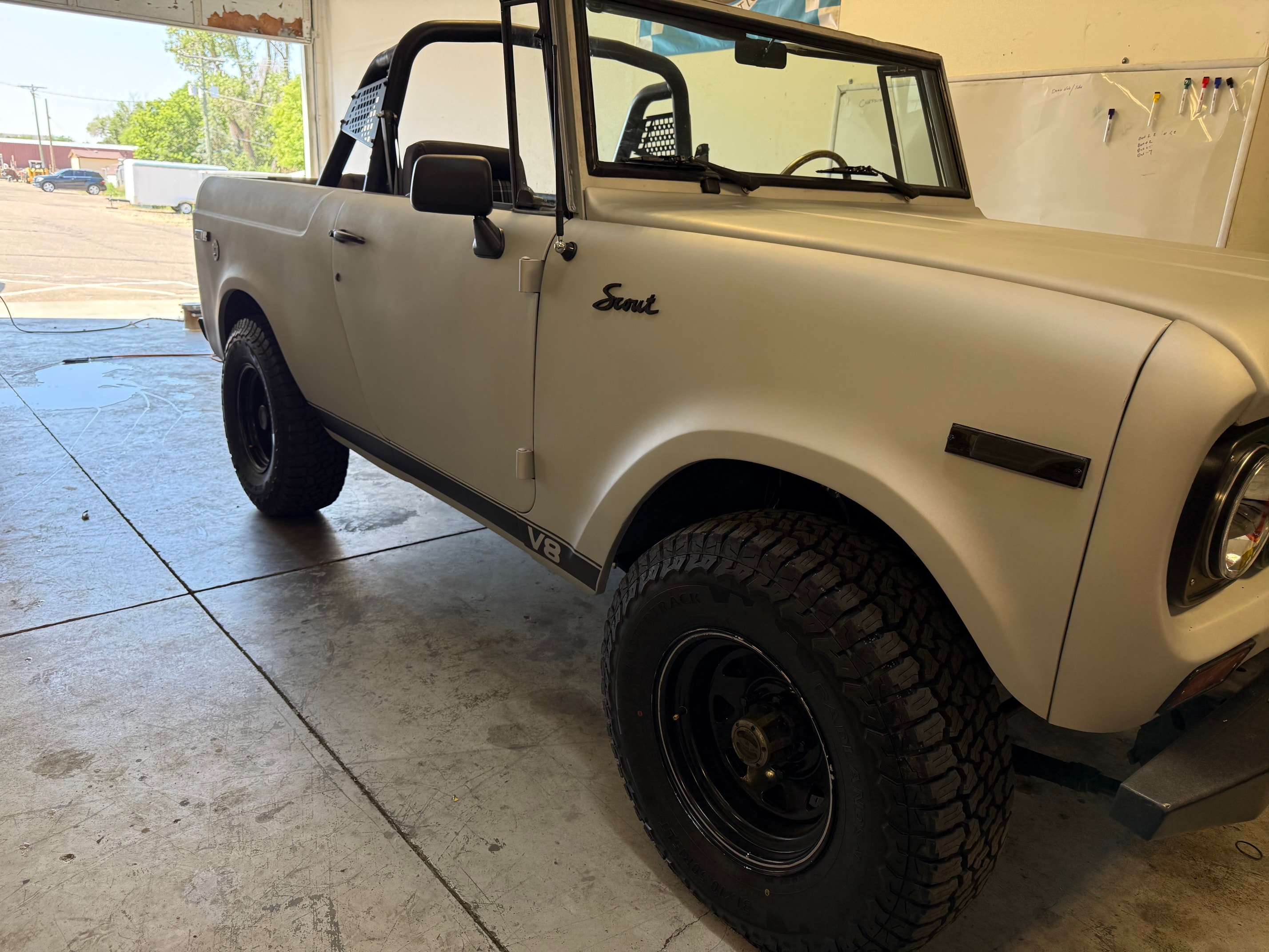 1969 Scout 800 V8 front exterior outdoor